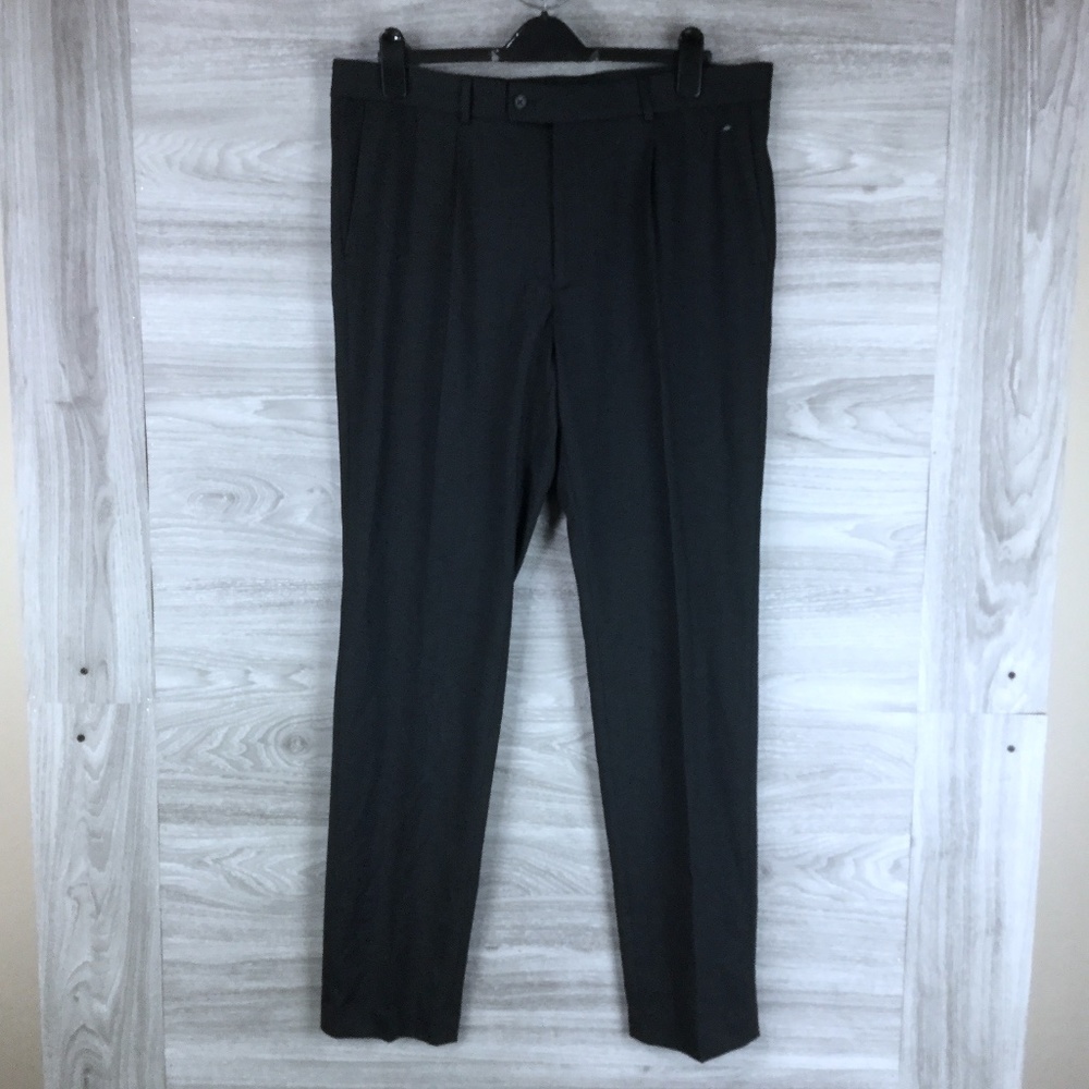 The Savile Row Co Chevron Pattern Pleat Pants